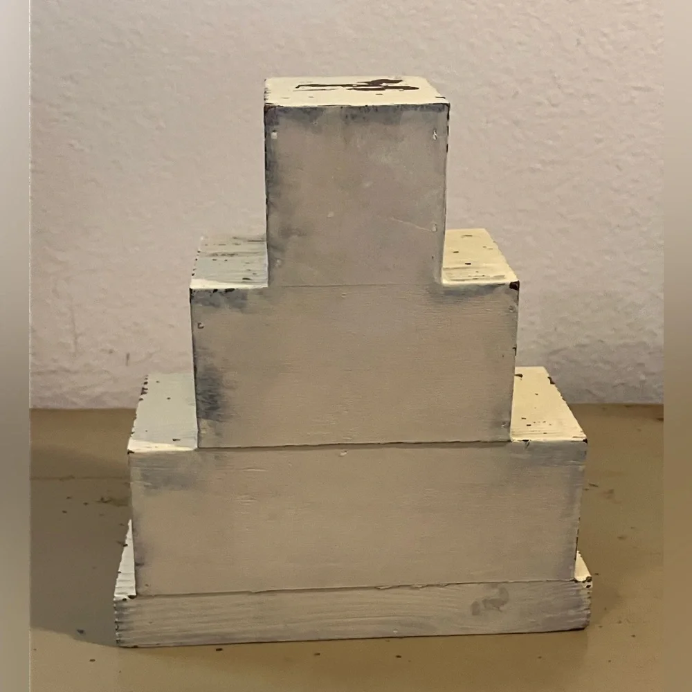 Rustic Chippy Cream Paint Folk Art Wood Distressed Storage Stacked Cube Box - Picture 4 of 13